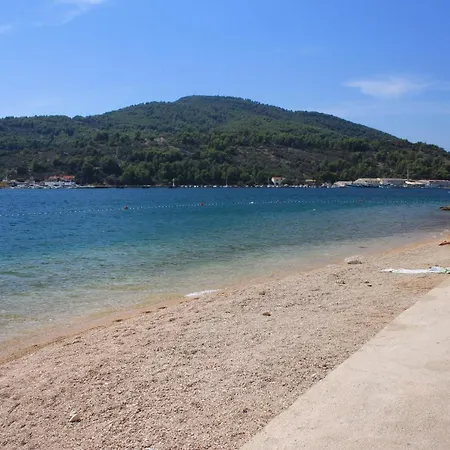 With A Parking Space Vela Luka, Korcula - 7551 וולה לוקה