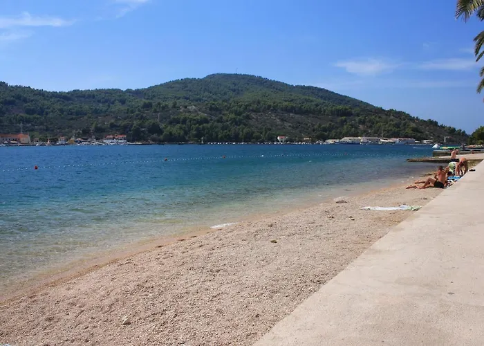 With A Parking Space Vela Luka, Korcula - 7551 Vela Luka