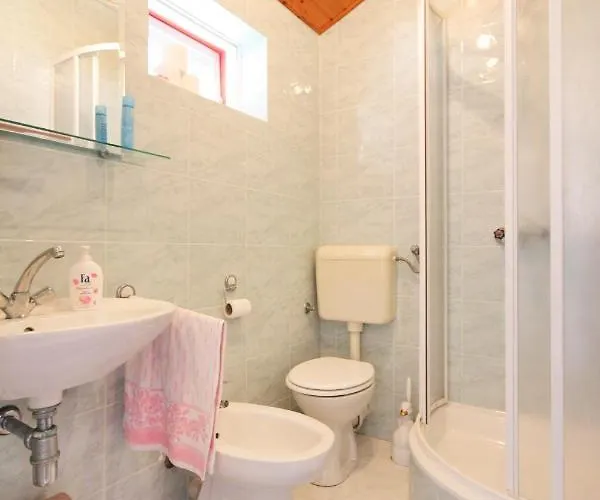 With A Parking Space Vela Luka, Korcula - 7551 Apartman Vela Luka