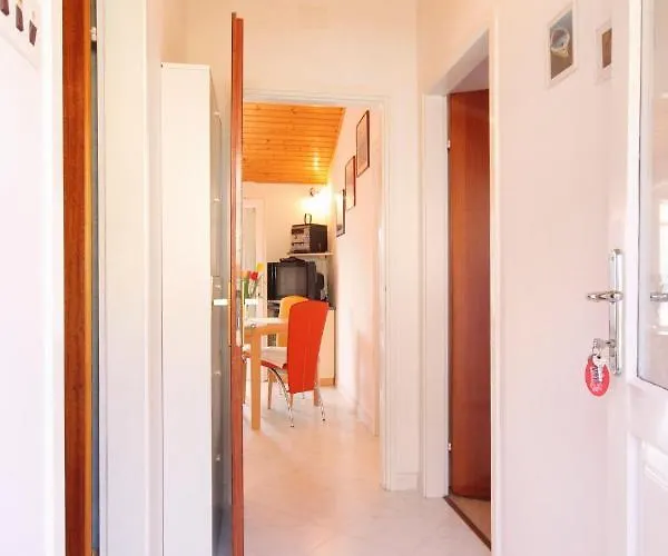 Apartman With A Parking Space Vela Luka, Korcula - 7551 *